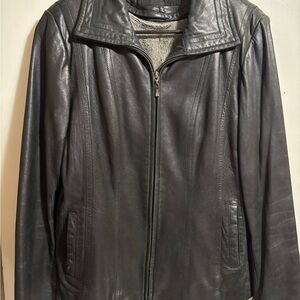 Vintage Jones New York Leather Coat with Zip Out Faux Fur Lining Size Large